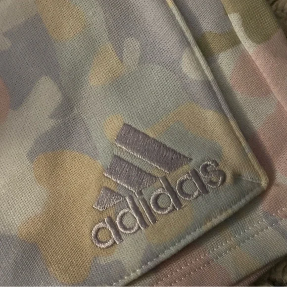 Adidas Girls Shorts - Picture 5 of 6